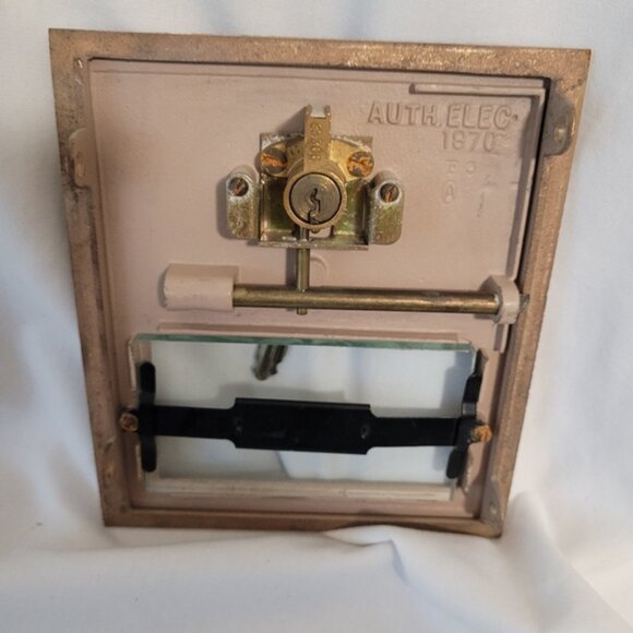 Vintage Post Office Mailbox Door Cover By Auth Elec. 1970 Door Number 218 - Picture 4 of 6